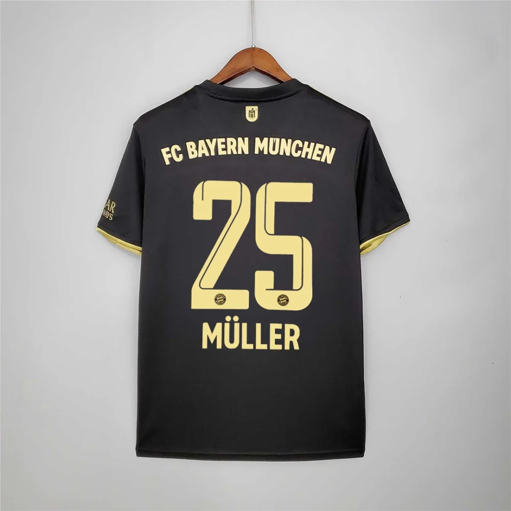 Bayern Munich Retro Jersey Away Soccer Shirt 2021/22 - Image 17