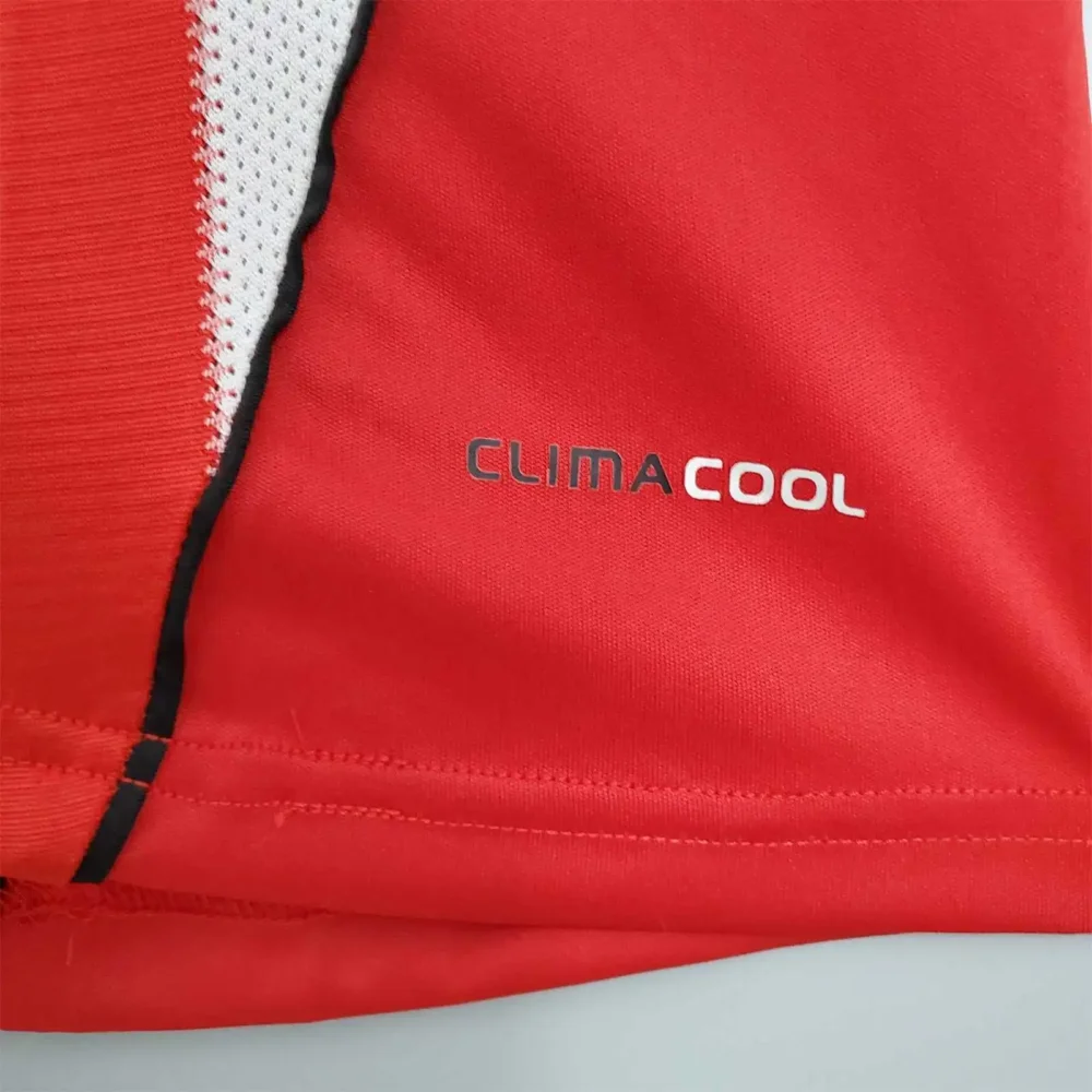 Bayern Munich Retro Jersey Home Soccer Shirt 2010-2011 - Image 11
