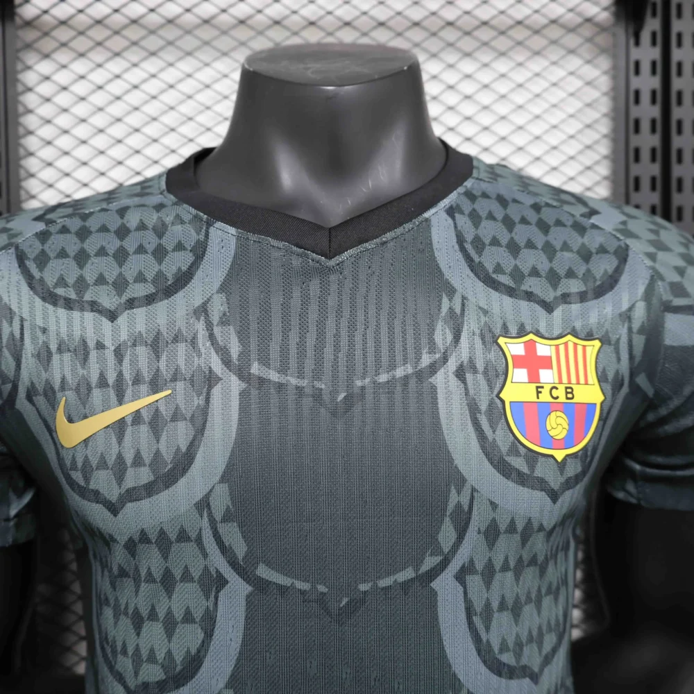 Authentic Football Jersey Barcelona Special Edition Shirt 2024/25 - Image 3