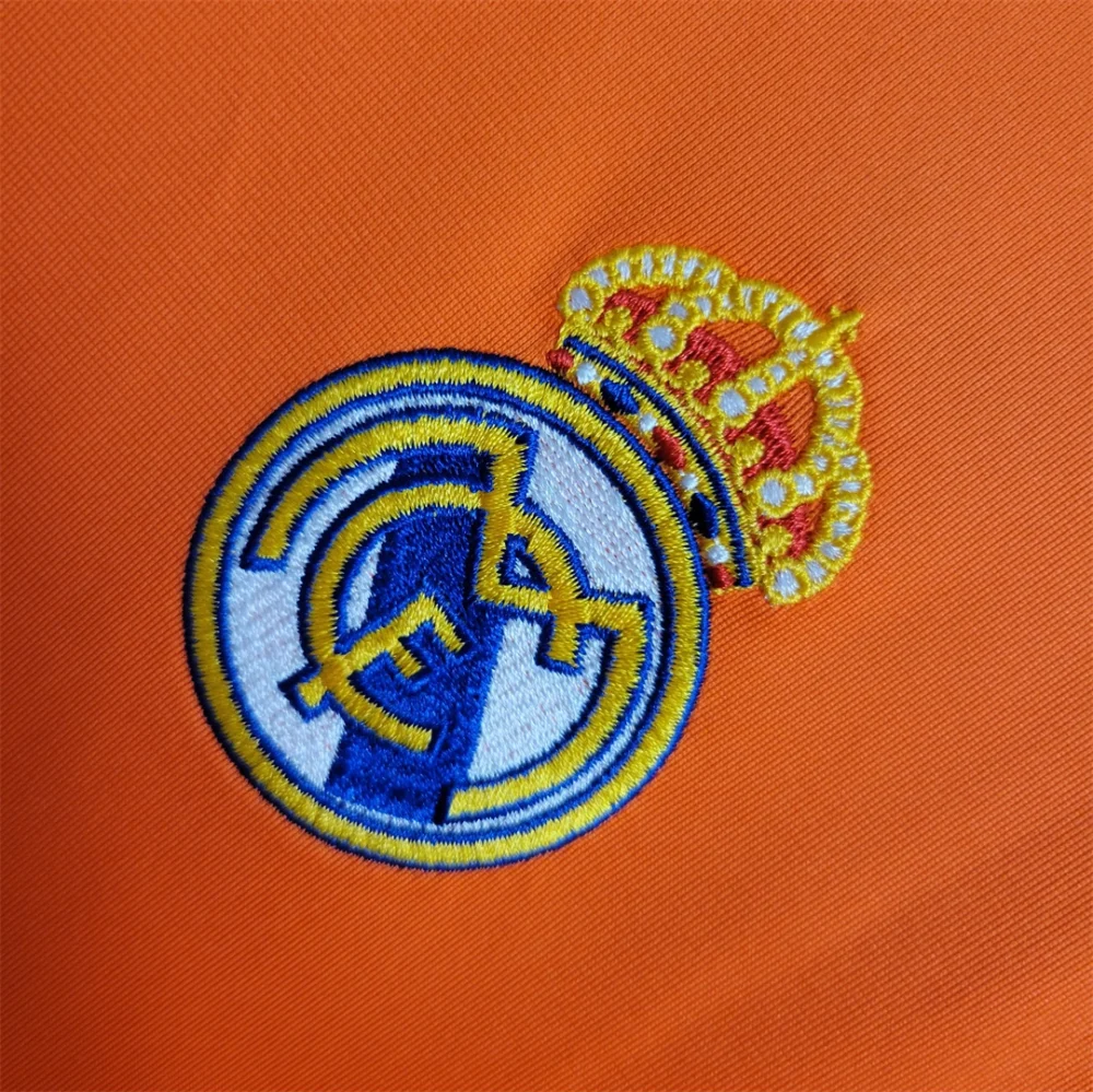 Real Madrid Retro Jersey Third Away Long Sleeve Custom Soccer Shirt 2013/14 - Image 6