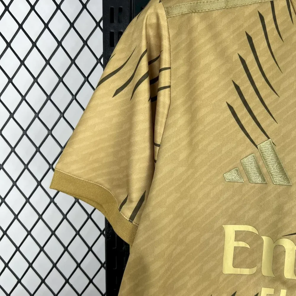 Real Madrid Soccer Jersey Training Custom Shirt 2024/25 - Image 3