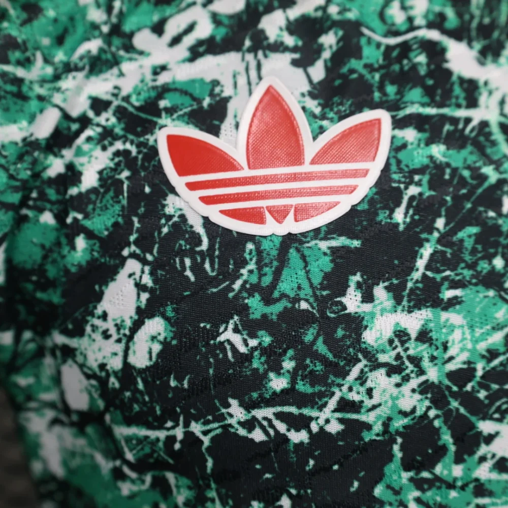 Manchester United Authentic x Stone Roses Icon Pre-Match Football Jersey Shirt 2024/25 - Image 5
