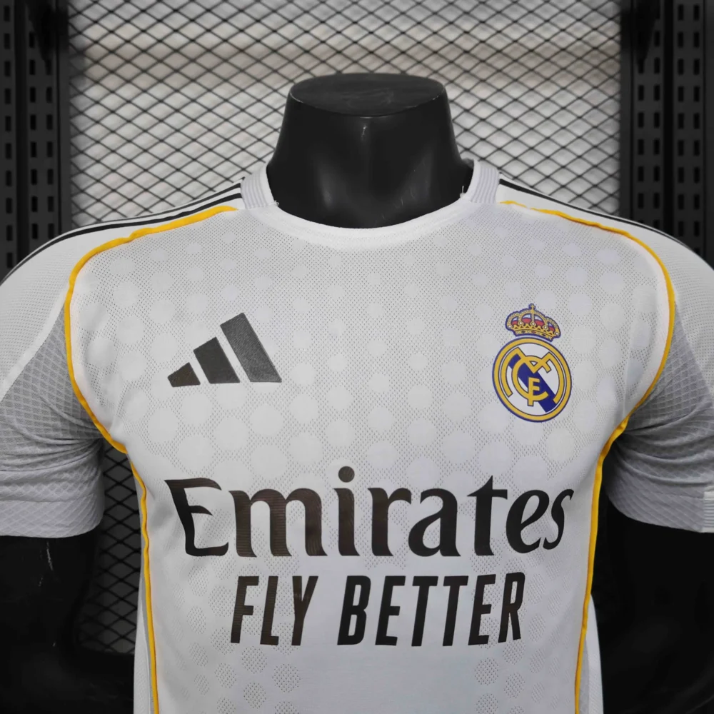 Real Madrid Authentic Soccer Jersey Home Shirt 2025/26 - Image 3