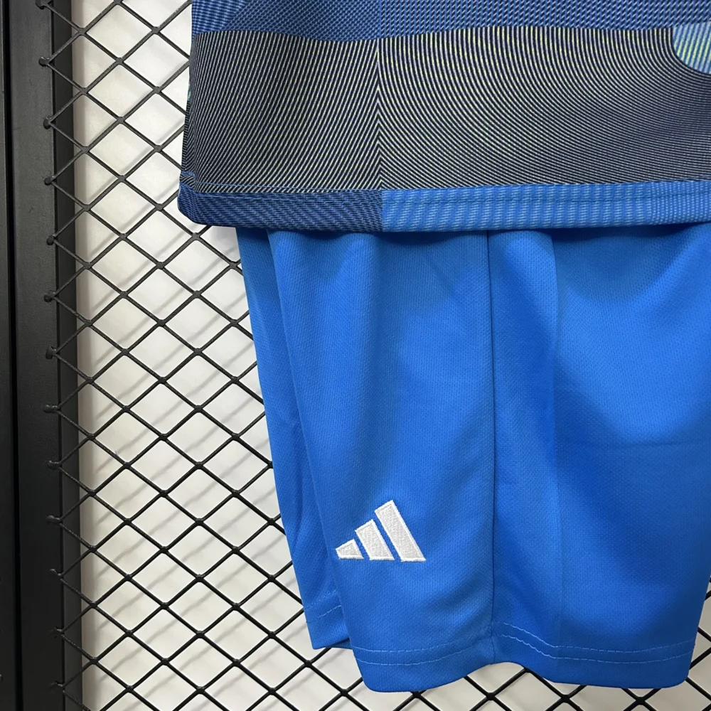 Real Madrid Soccer Jersey Training Kids Kit Jersey+Shorts 2025/26 - Image 8