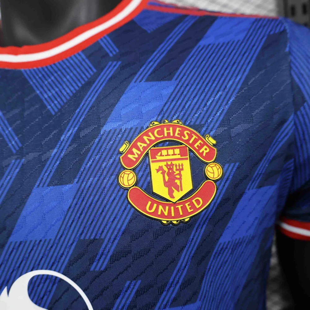 Manchester United Authentic Special Edition Football Jersey Shirt 2025/26 - Image 4