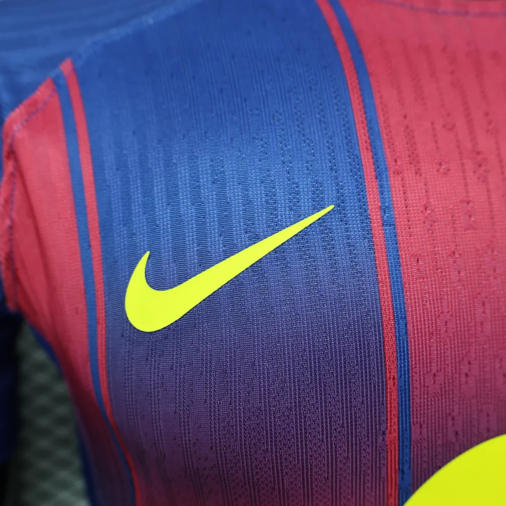 Authentic Soccer Jersey Barcelona Home Shirt 2025/26 - Image 4