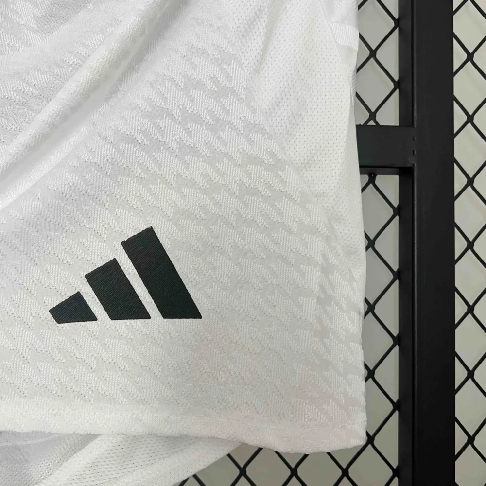 Real Madrid Authentic Soccer Home Shorts 2024/25 - Image 4