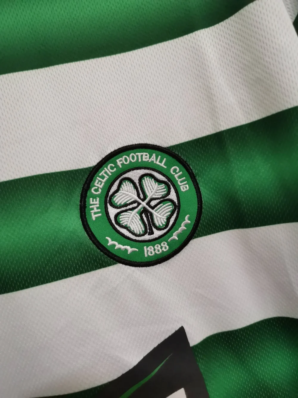 Celtic Retro Soccer Jersey Home Custom Shirt 2003/04 - Image 5