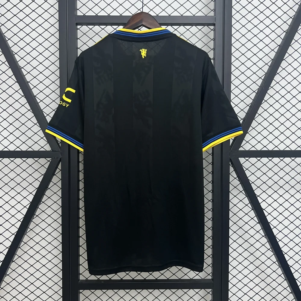 Manchester United Third Away Football Jersey Shirt 2025/26 - Image 2