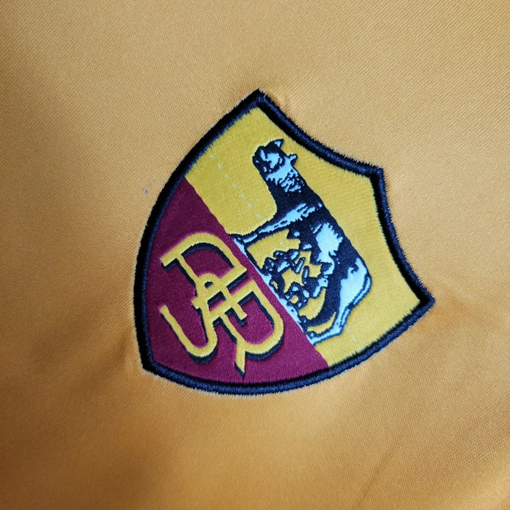 Roma Retro Soccer Jersey Home Custom Shirt 2001/02 - Image 8