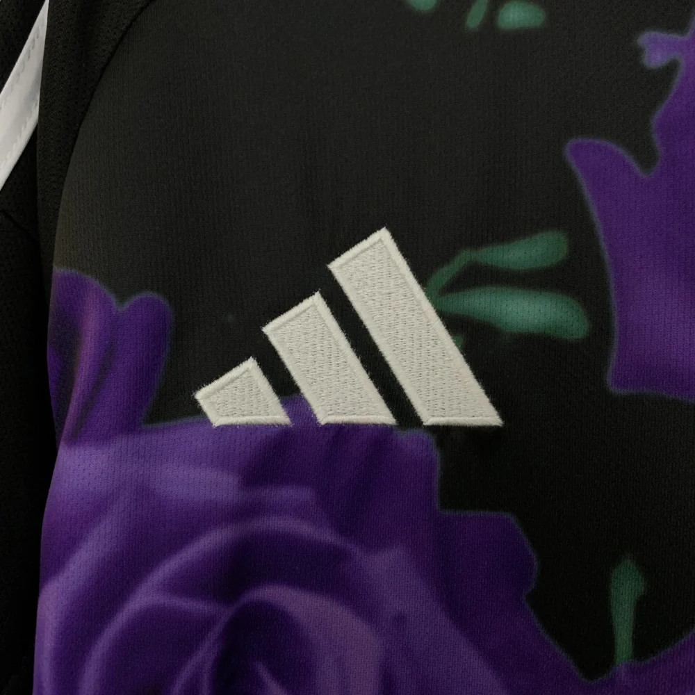 Real Madrid Soccer Jersey Rose & Snake Special Edition Custom Shirt 2025/26 - Image 4